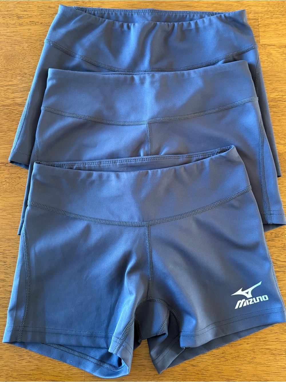 5 MIZUNO Volleyball Shorts